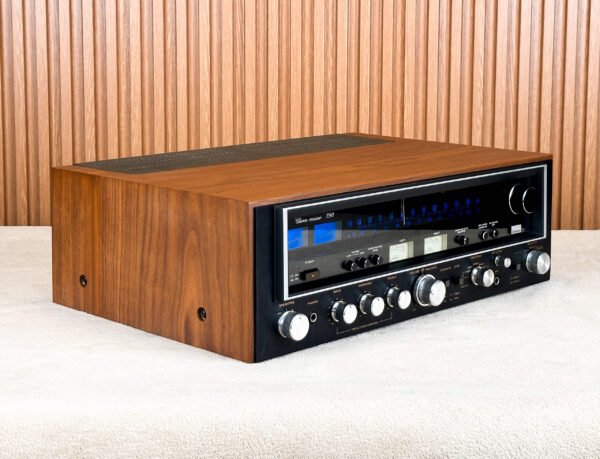 SANSUI 790 VINTAGE RECEIVER