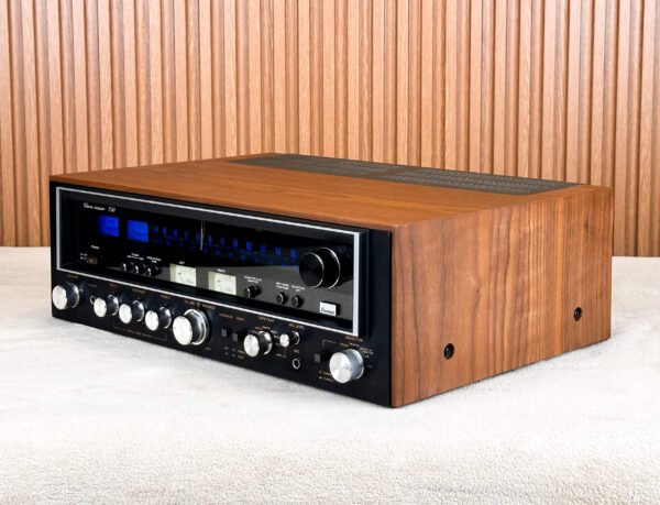 SANSUI 790 VINTAGE RECEIVER