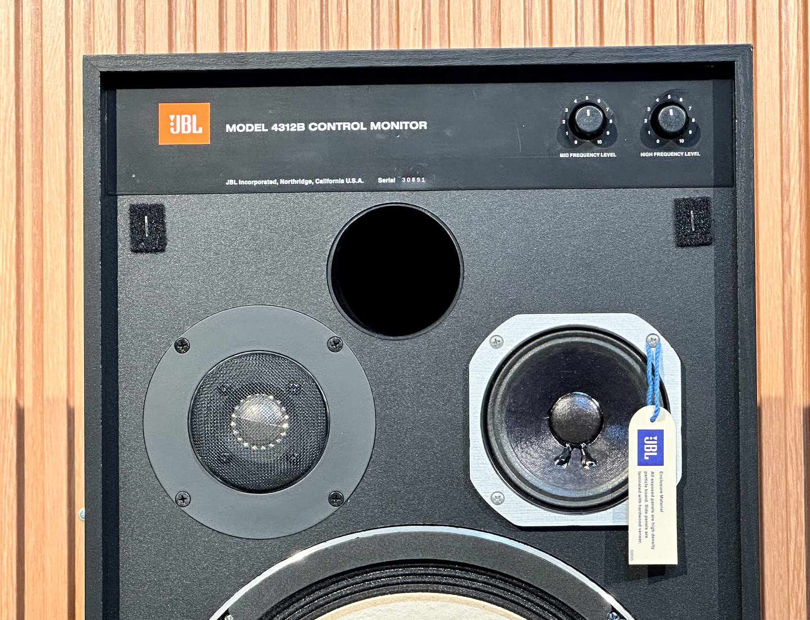 VERY GOOD JBL 4312B MONITORS – 1-YEAR WRT – DIRECT TONE