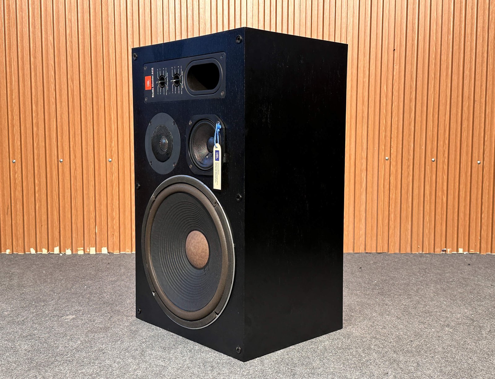 JBL 4412 STUDIO MONITORS SPEAKERS JBL 4412 STUDIO MONITORS SPEAKERS