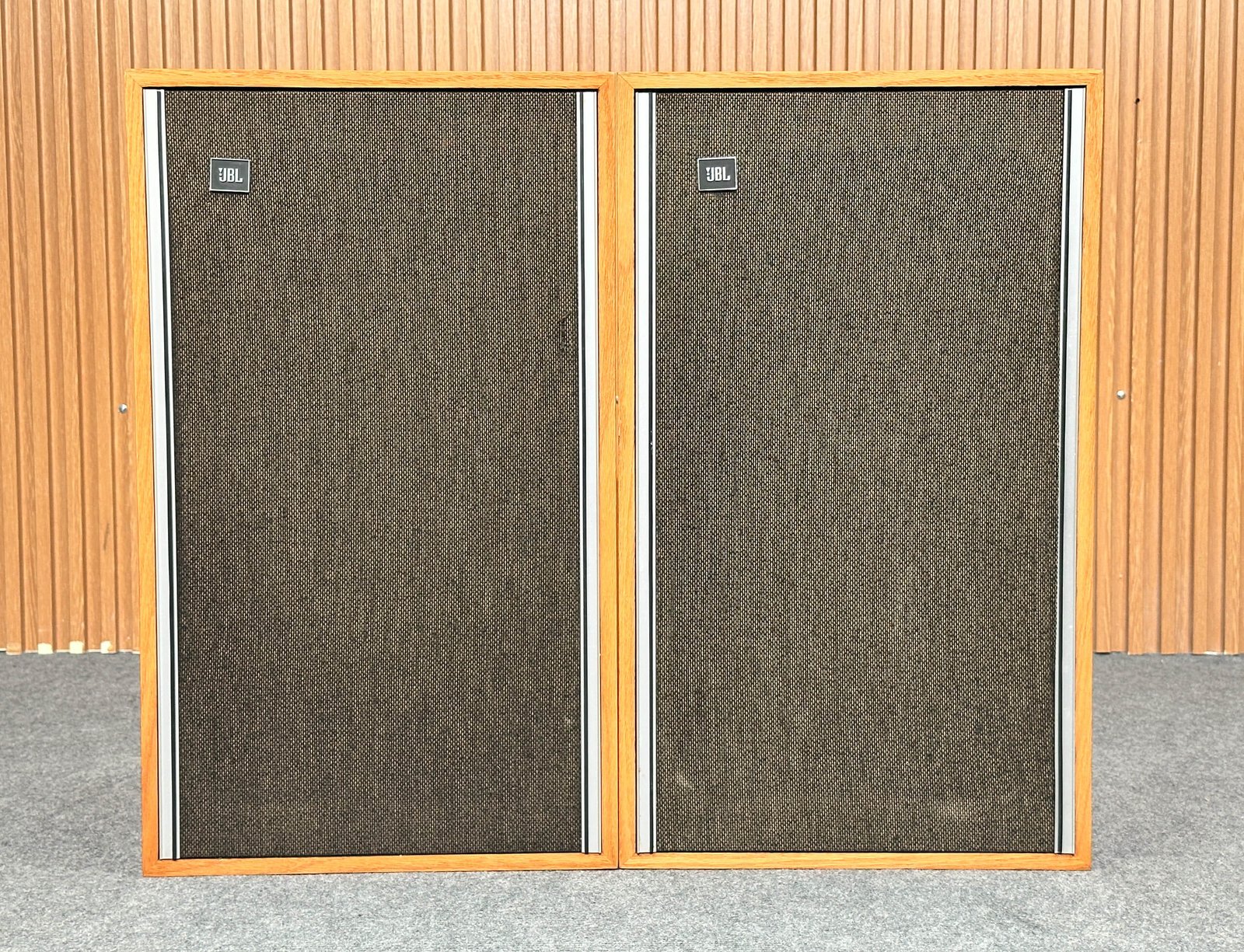 JBL L77 LANCER SPEAKERS JBL L77 LANCER SPEAKERS