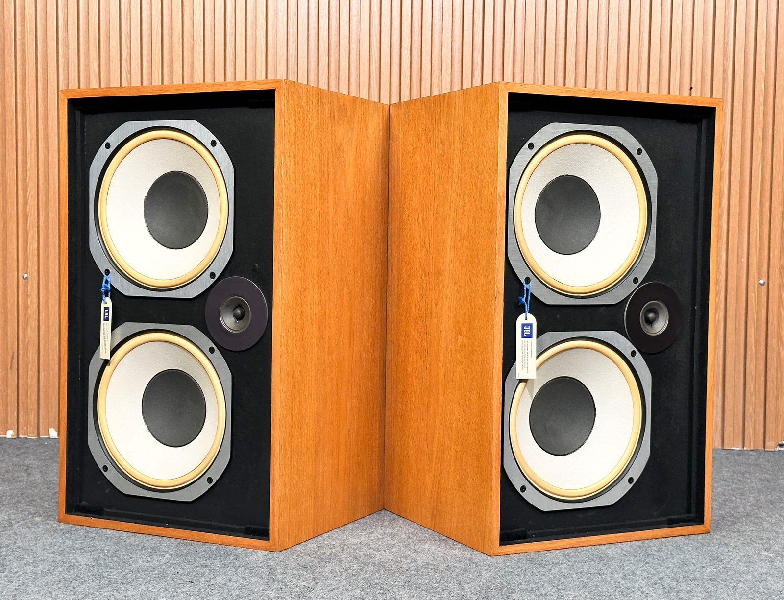 5qads0481_vs11_image_jbl_l77_6 5qads0481_vs11_image_jbl_l77_6