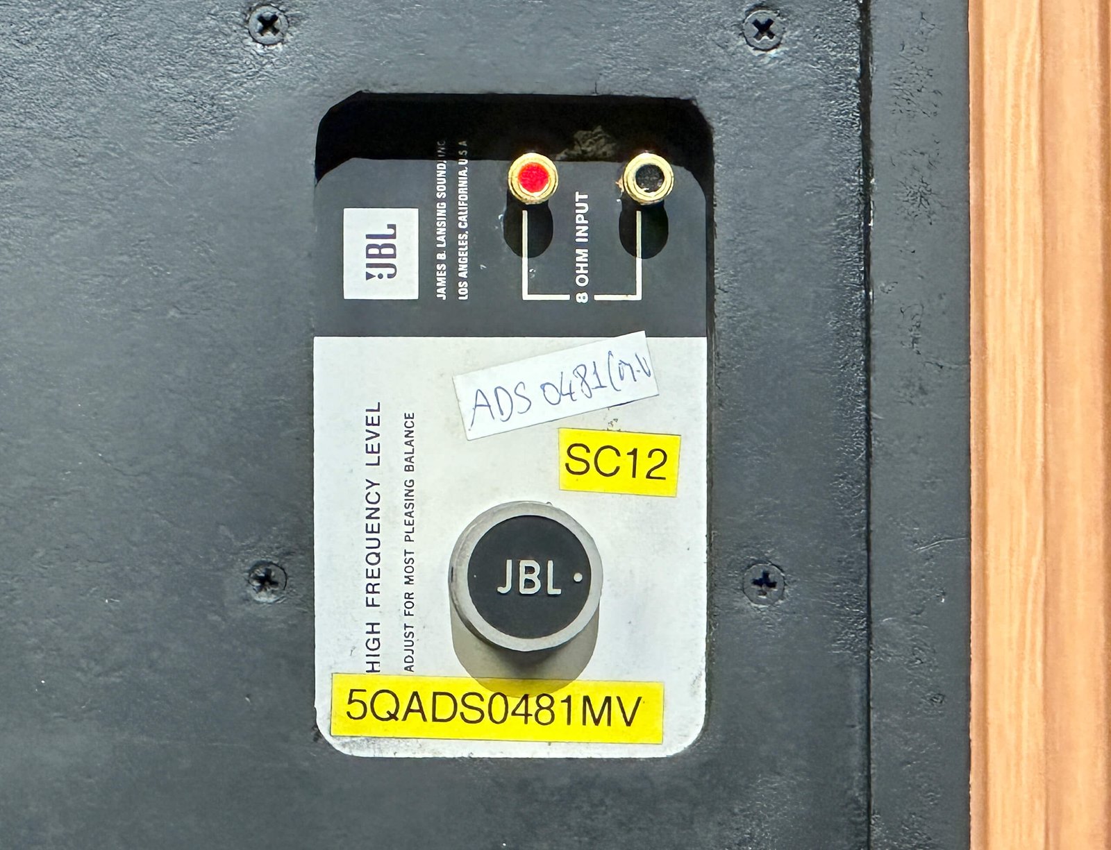 JBL L77 LANCER SPEAKERS JBL L77 LANCER SPEAKERS