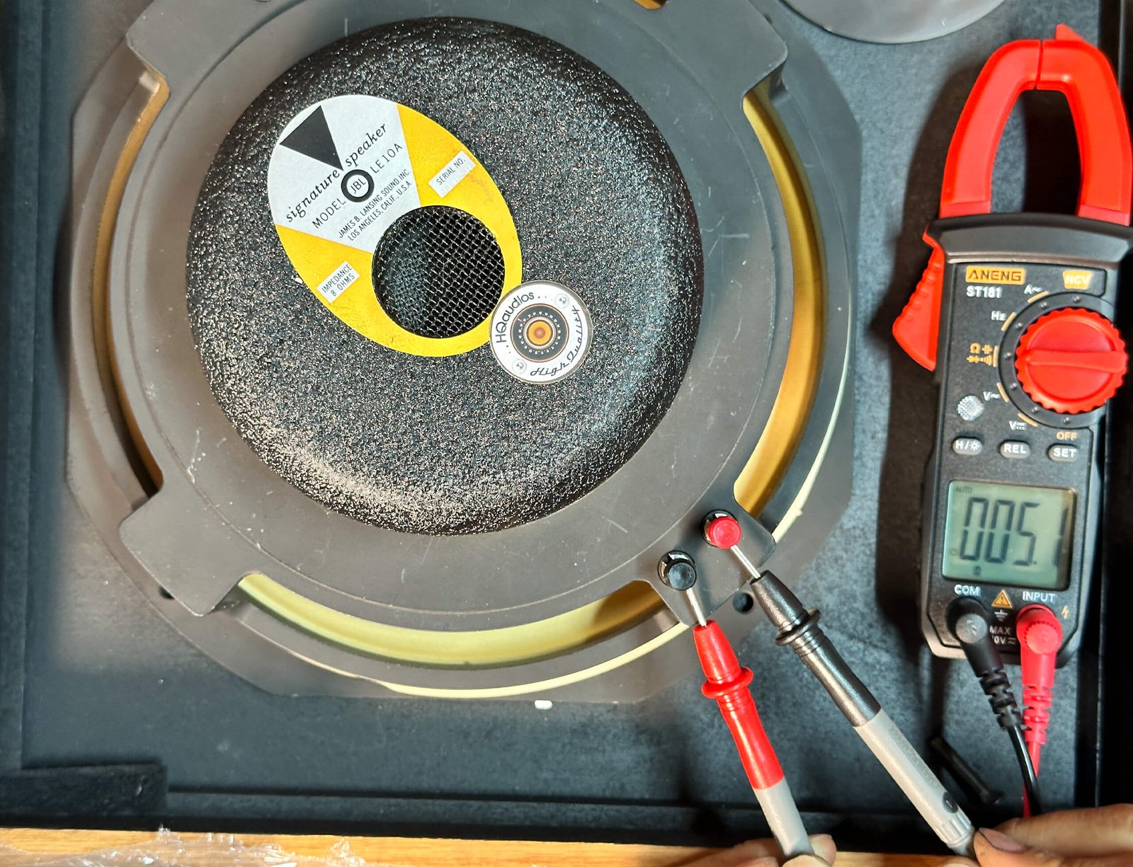 JBL L77 LANCER SPEAKERS JBL L77 LANCER SPEAKERS