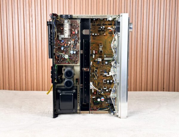 NEAR MINT PIONEER SX-880 RECEIVER