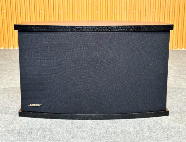 BOSE 901 SERIES V VINTAGE SPEAKERS