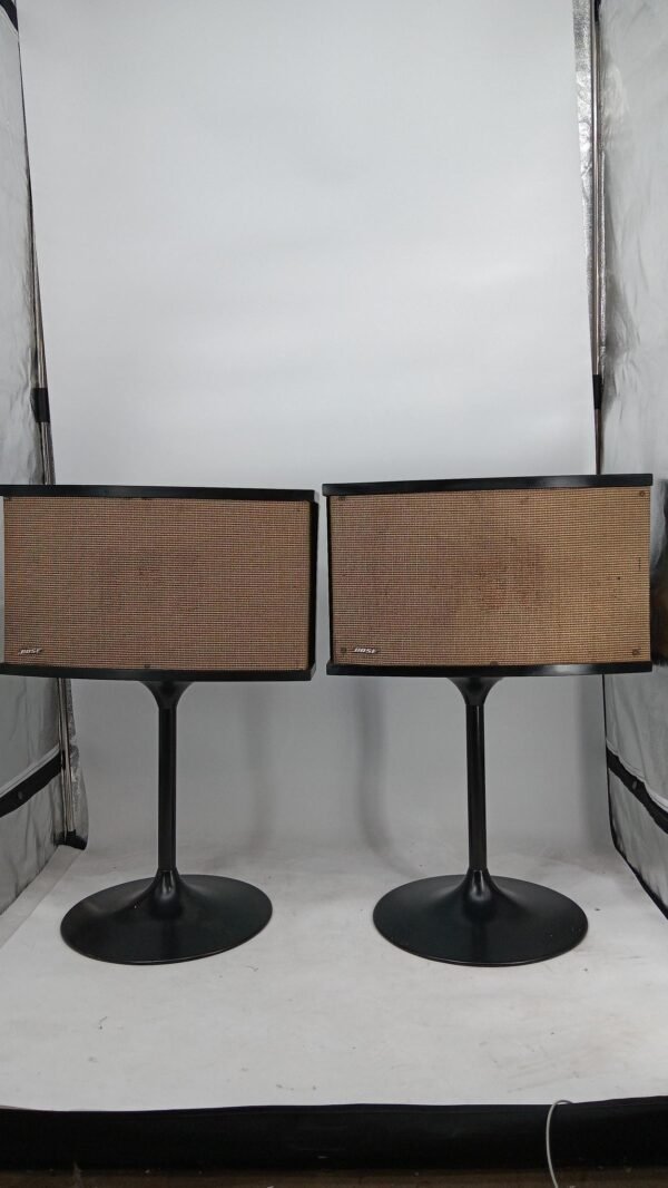 EXCELLENT BOSE 901 SERIES VI SPEAKERS