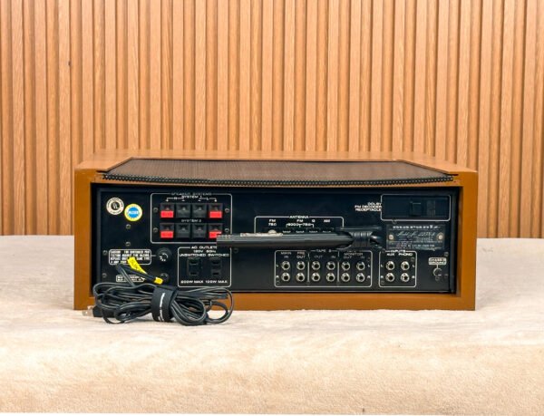 Marantz 2238B Vintage Receiver