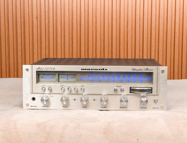 Marantz 2238B Vintage Receiver