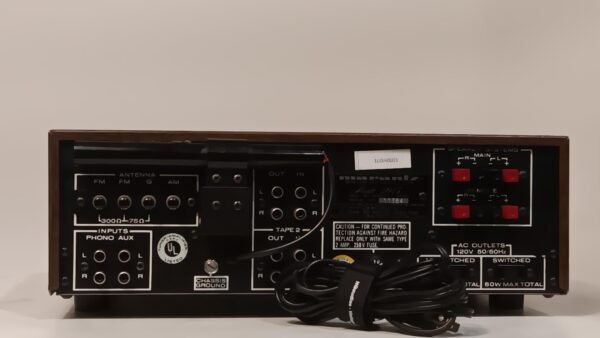 Marantz 2015 Receiver 10