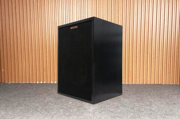EXCELLENT KLIPSCH HERESY VINTAGE SPEAKERS