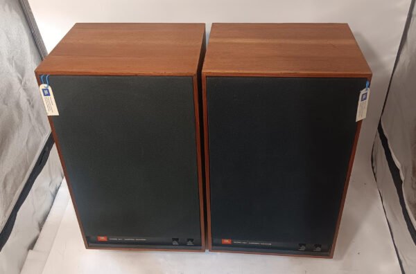 Very nice JBL 4311 Speakers