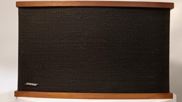 Bose 901-5 Speakers (5)