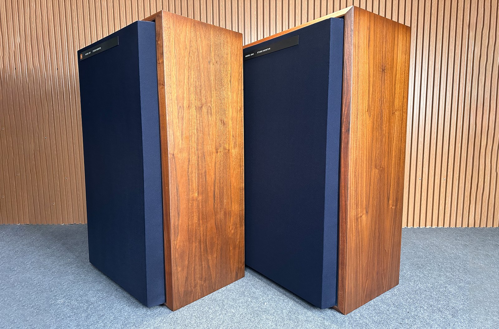 JBL 4343 SPEAKERS JBL 4343 SPEAKERS