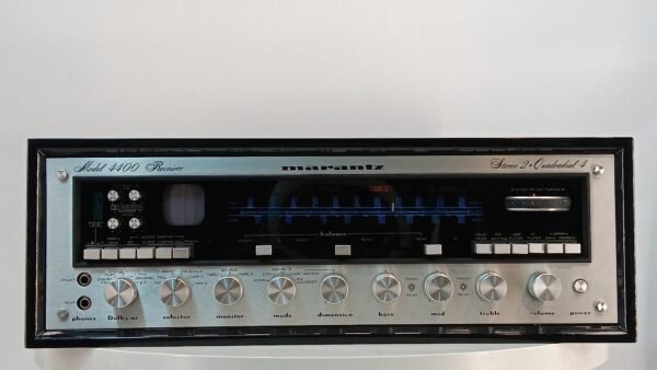 Marantz 4400 Receiver 10