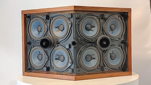 EXCELLENT BOSE 901 SERIES VI SPEAKERS