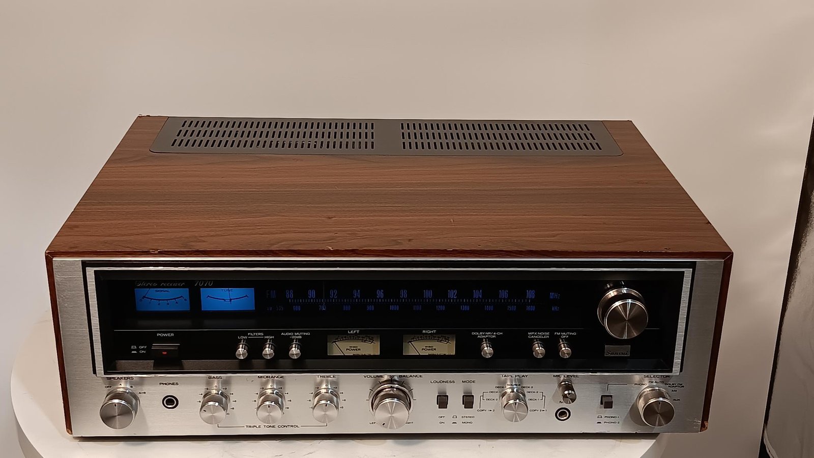 SANSUI 7070 VINTAGE RECEIVER SANSUI 7070 VINTAGE RECEIVER