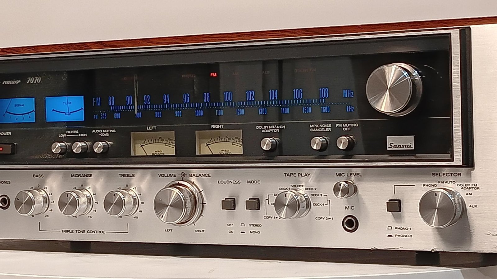 SANSUI 7070 VINTAGE RECEIVER SANSUI 7070 VINTAGE RECEIVER