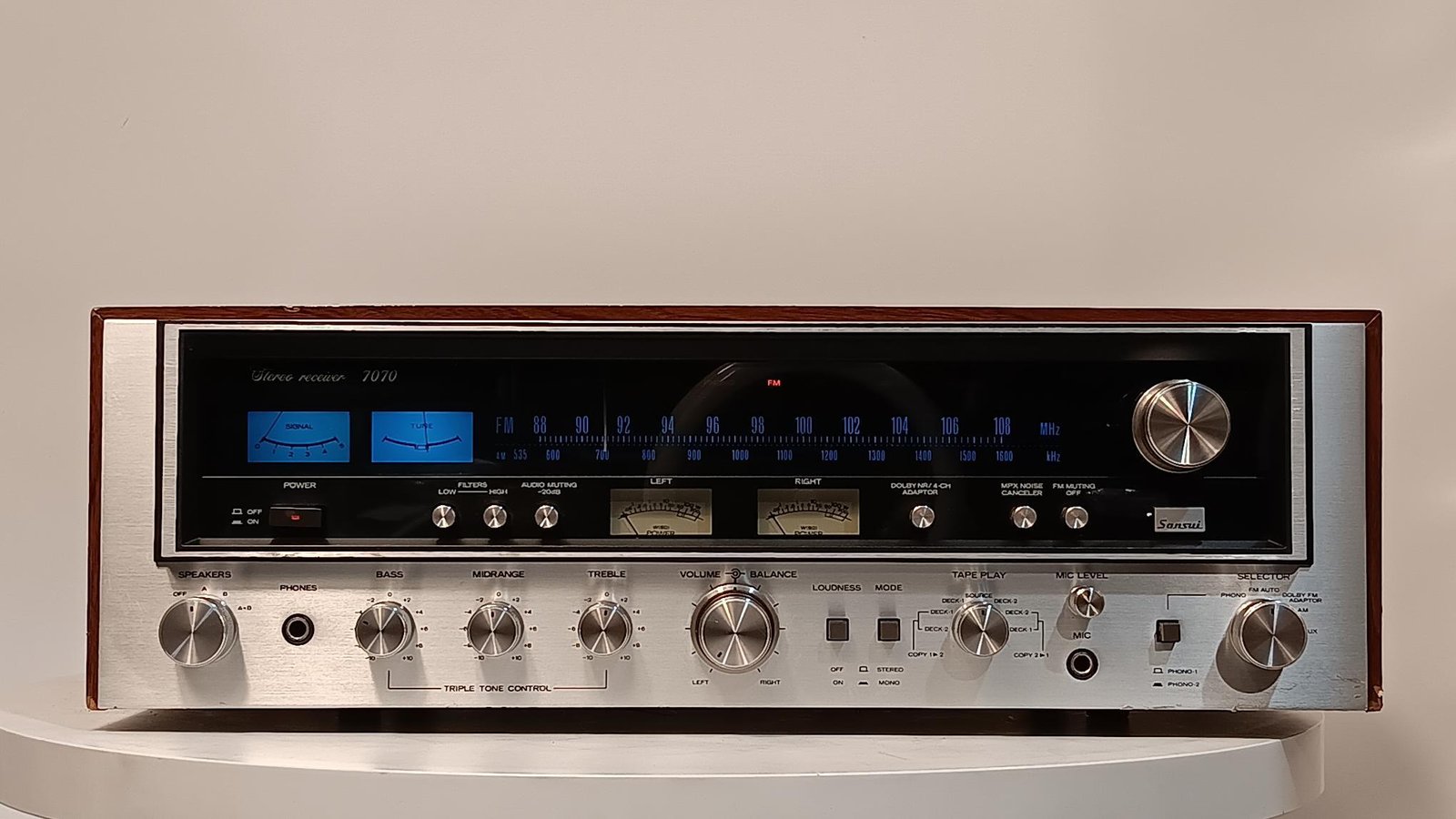 SANSUI 7070 VINTAGE RECEIVER SANSUI 7070 VINTAGE RECEIVER