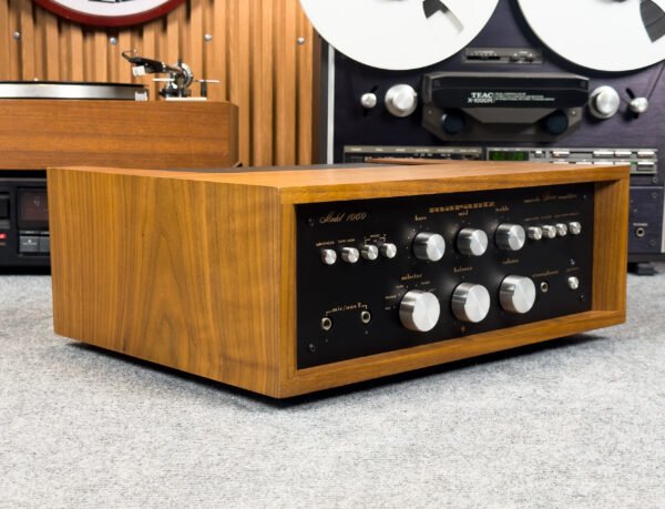 Receiver_marantz_1060_5qjke4052_4