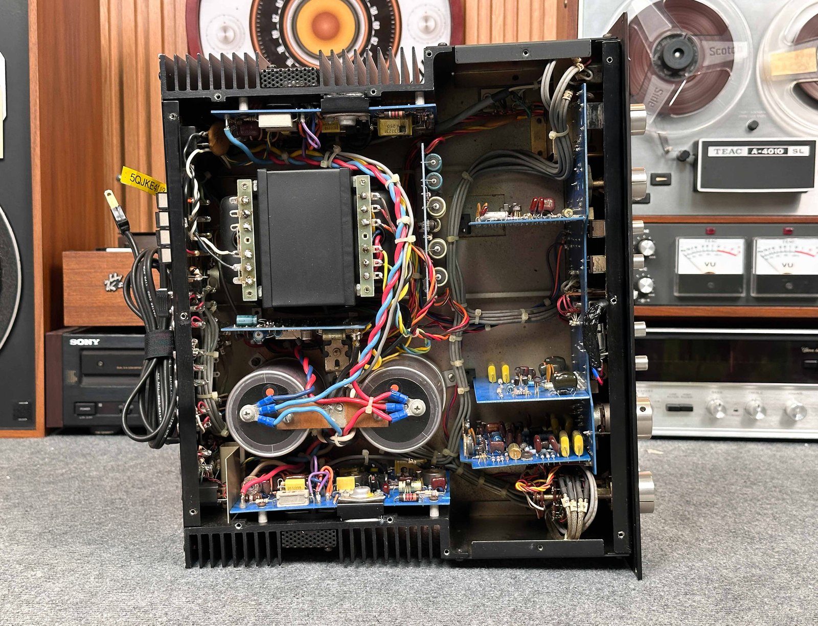 Receiver_marantz_1200_5qjke4113_6 Receiver_marantz_1200_5qjke4113_6