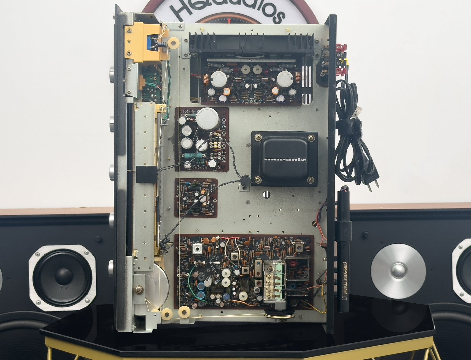 Receiver_marantz_2215b_2qe0029_12 Receiver_marantz_2215b_2qe0029_12