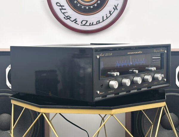 Receiver_marantz_2215b_2qe0029_8