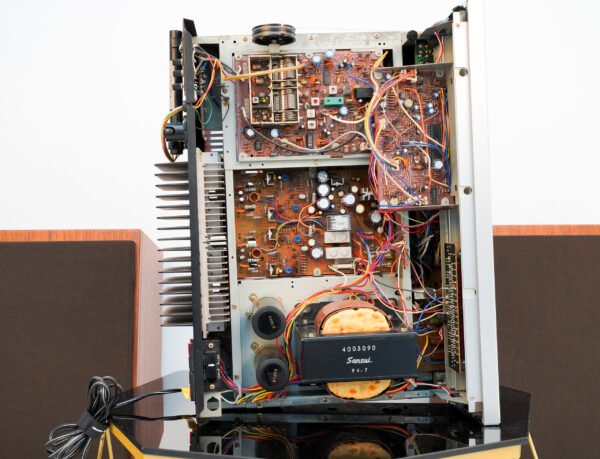 Receiver_sansui_g7700_5qtte0013_5