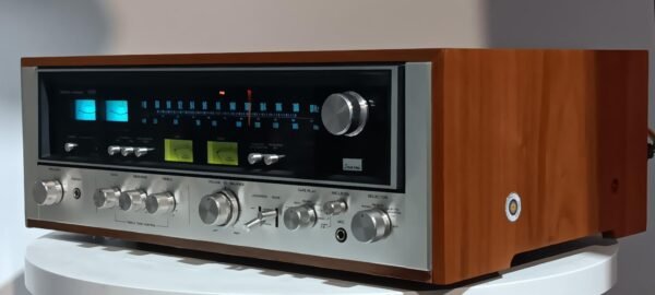 Sansui 8080 Stereo Receiver