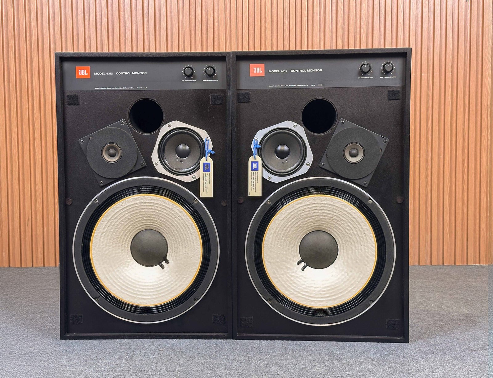 4312 EXCELLENT JBL 4312 STUDIO MONITORS – JAPANESE-MADE PRECISION – 1-YEAR ...