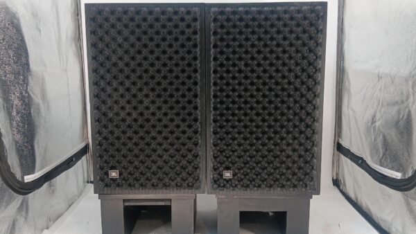 JBL L166 Pair of Speakers