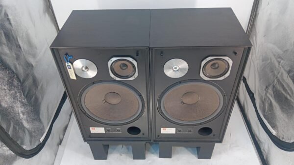 JBL L166 Pair of Speakers