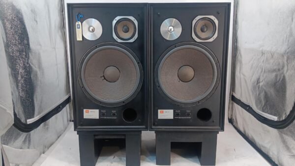 JBL L166 Pair of Speakers