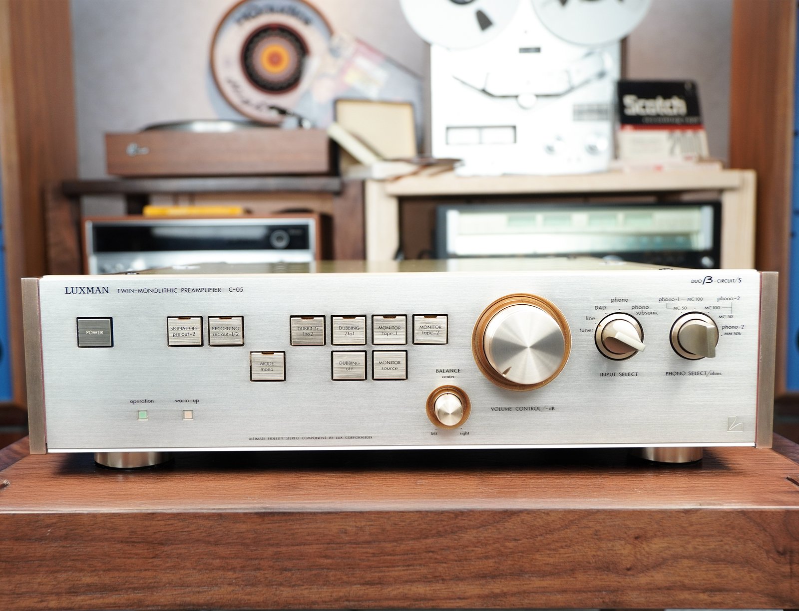 Luxman C-05 Vintage Preamplifier Luxman C-05 Vintage Preamplifier
