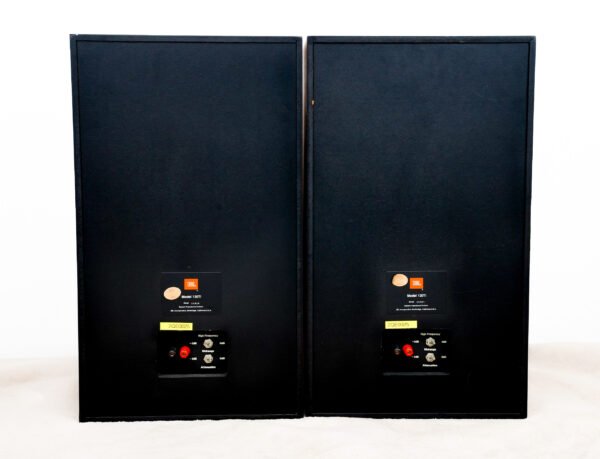 EXCELLENT JBL 120Ti SPEAKERS
