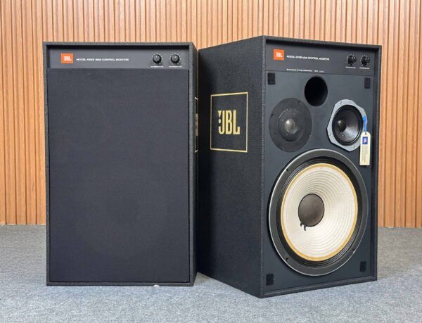 SUPERB JBL 4312BMKII STUDIO MONITORS SPEAKERS