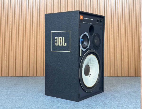 SUPERB JBL 4312BMKII STUDIO MONITORS SPEAKERS