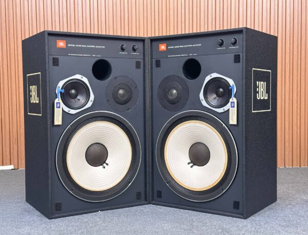 SUPERB JBL 4312BMKII STUDIO MONITORS SPEAKERS