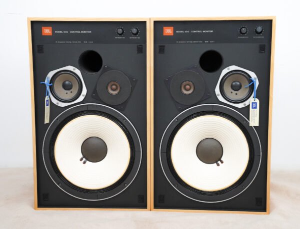 VINTAGE JBL 4312 STUDIO MONITORS