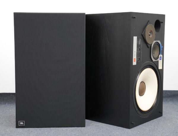 ICONIC JBL L100 VINTAGE SPEAKERS