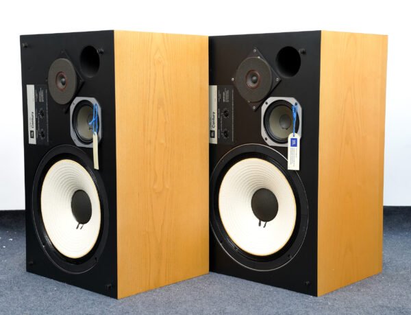 CLASSIC JBL L100 CENTURY SPEAKERS