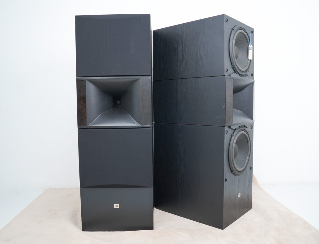 SPEAKERS_JBL_SVA2100_5QALS2882