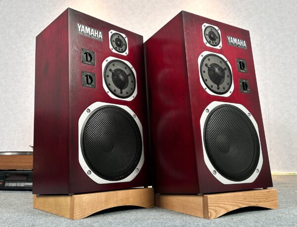 Yamaha NS-1000M Pair of Speakers