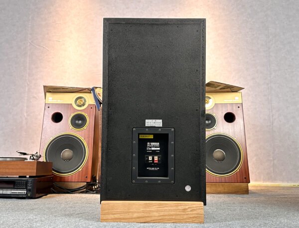 Yamaha NS-1000M Pair of Speakers