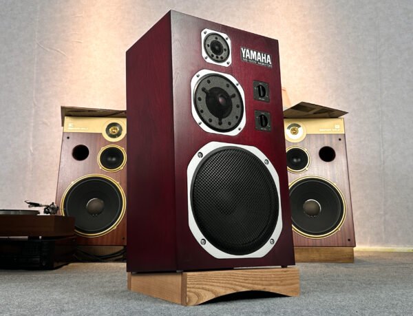 Yamaha NS-1000M Pair of Speakers