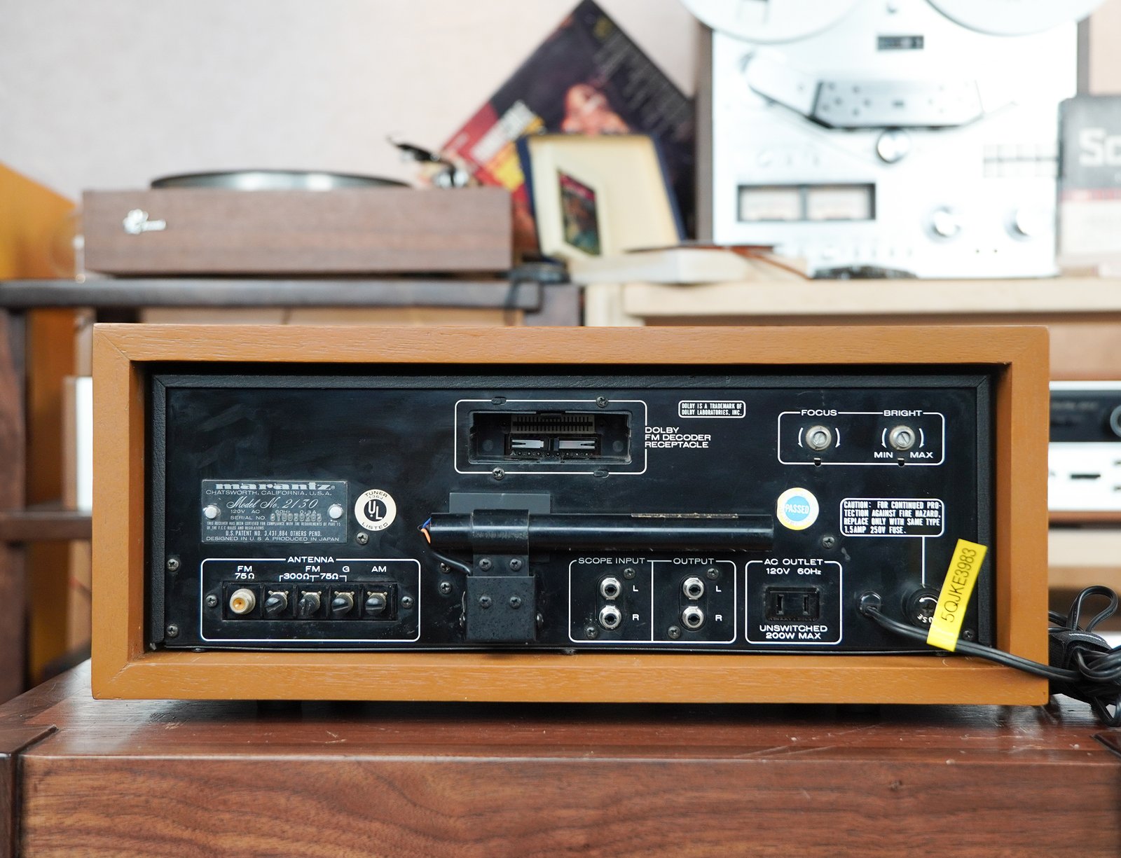 Marantz 2130 Vintage Stereo Tuner Marantz 2130 Vintage Stereo Tuner