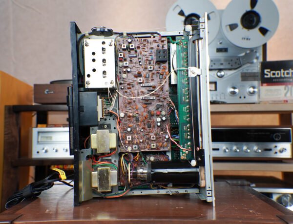 Marantz 2130 Vintage Stereo Tuner