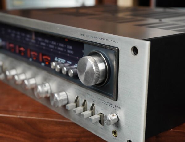 Kenwood KR-9600 Monster Vintage Stereo Receiver