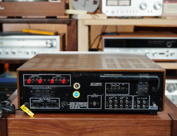 Excellent Marantz 2220B Receiver
