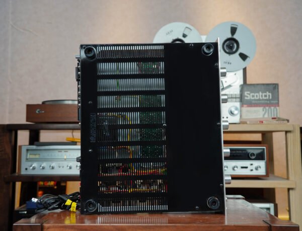 Excellent Marantz 2220B Receiver